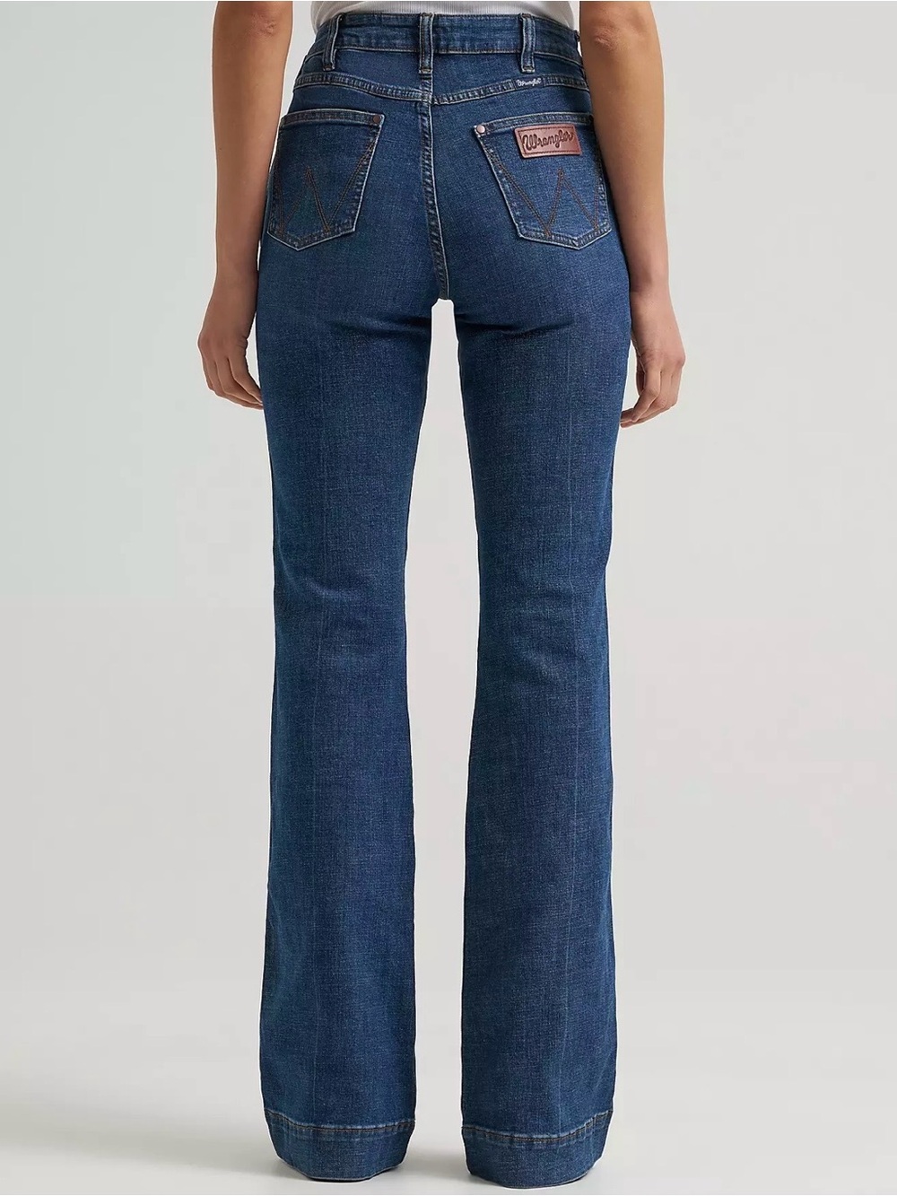 NWT-Women’s Wrangler Retro Bailey High-Rise Trouser Jean-Size 32X32